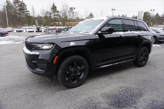 new 2025 Jeep Grand Cherokee car, priced at $41,550