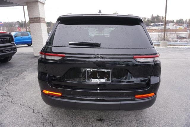 new 2025 Jeep Grand Cherokee car, priced at $41,550