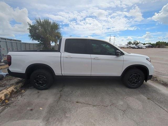 new 2025 Honda Ridgeline car, priced at $49,185