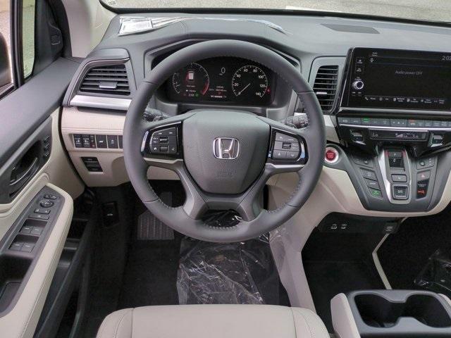 new 2026 Honda Odyssey car, priced at $44,290