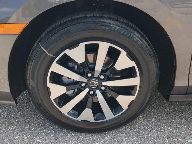 new 2026 Honda Odyssey car, priced at $45,685