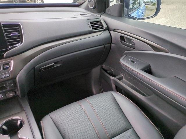 used 2025 Honda Passport car, priced at $38,800