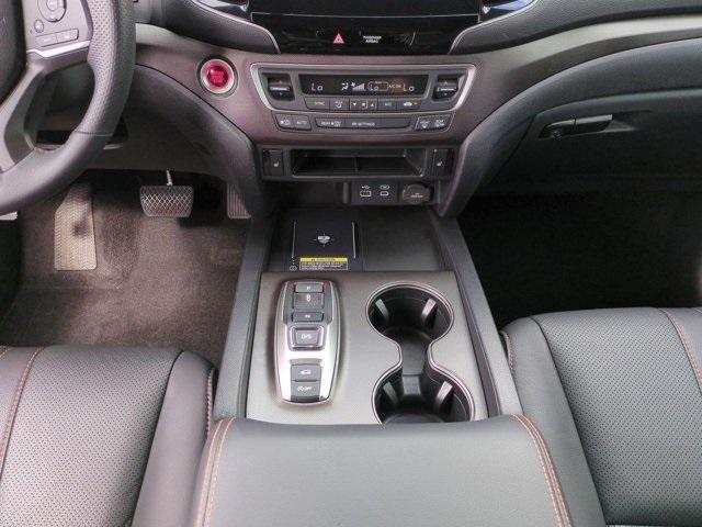 used 2025 Honda Passport car, priced at $38,800