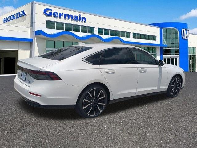 new 2025 Honda Accord Hybrid car, priced at $40,950