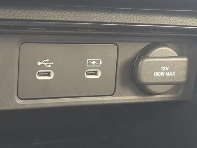 new 2026 Honda CR-V Hybrid car, priced at $40,575