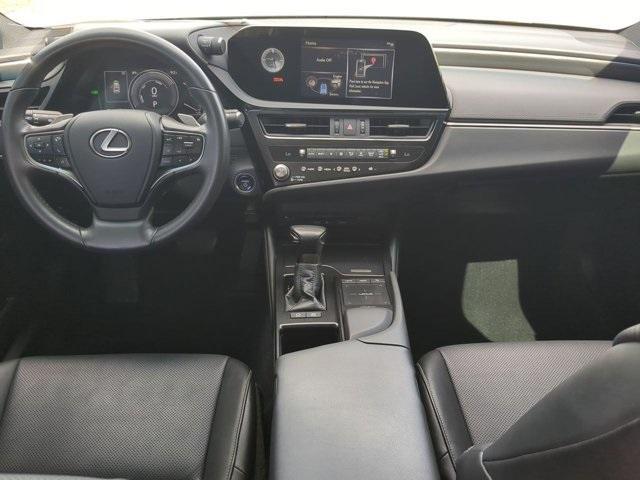 used 2022 Lexus ES 300h car, priced at $34,588