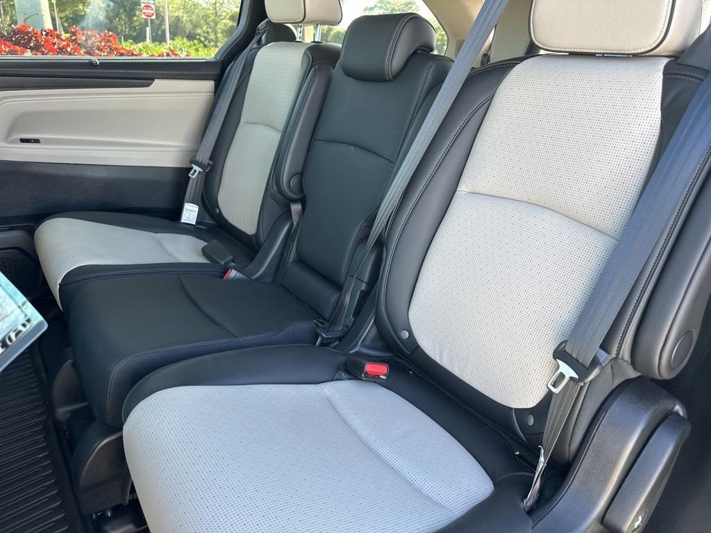 used 2025 Honda Odyssey car, priced at $46,800