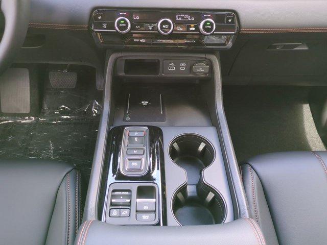 new 2025 Honda Pilot car, priced at $51,305