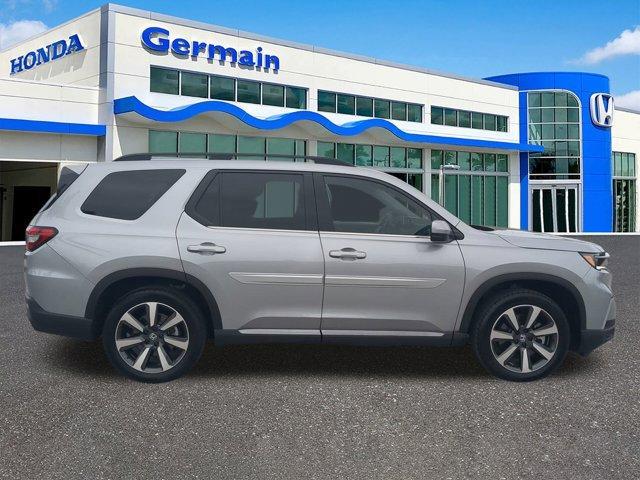 used 2025 Honda Pilot car, priced at $44,300