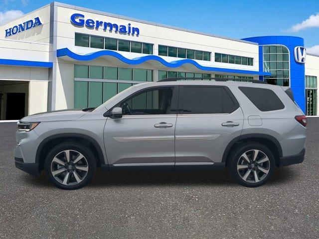 used 2025 Honda Pilot car, priced at $44,300