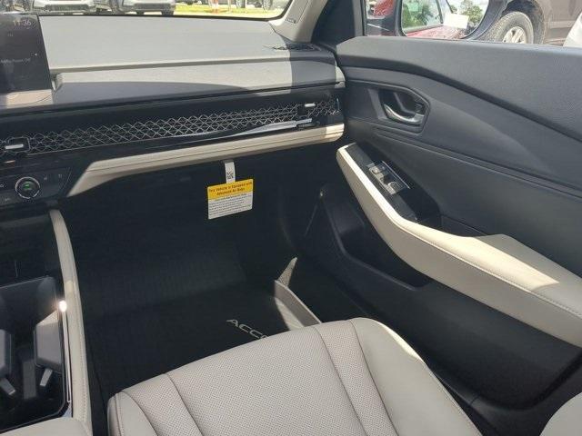 new 2025 Honda Accord Hybrid car, priced at $40,905