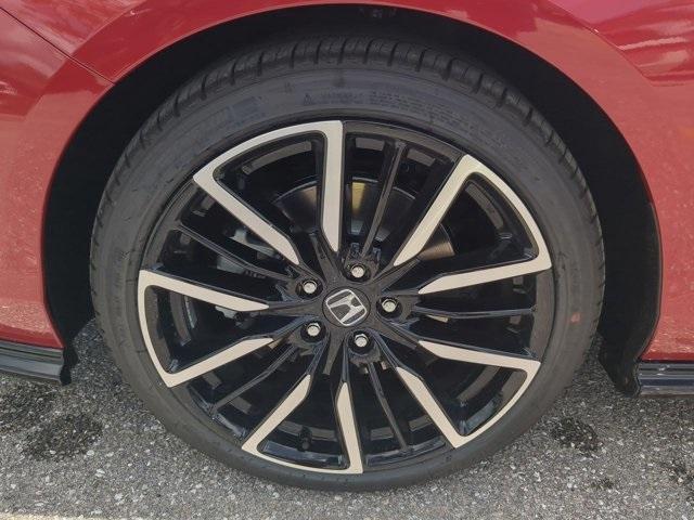 new 2025 Honda Accord Hybrid car, priced at $40,905