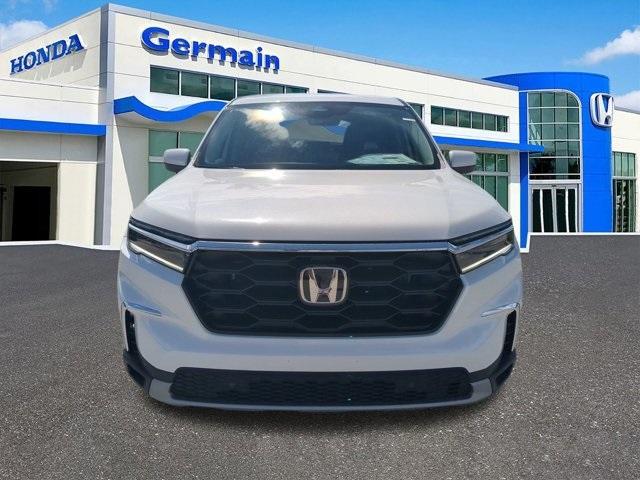 new 2025 Honda Pilot car, priced at $45,450