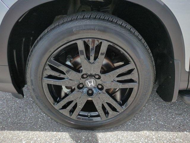 used 2022 Honda Pilot car, priced at $28,300