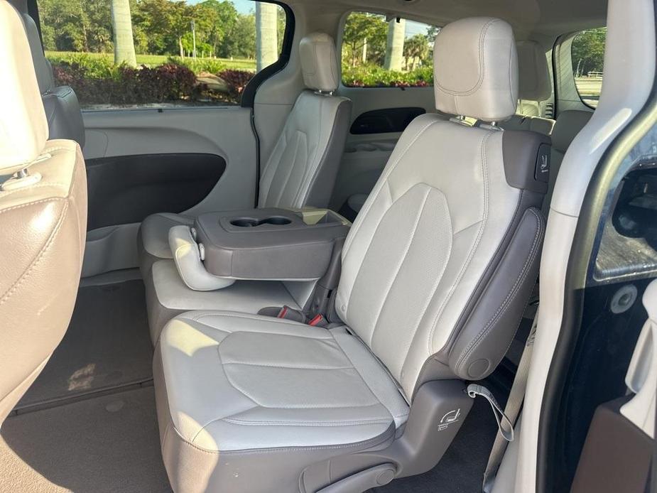 used 2018 Chrysler Pacifica car, priced at $17,788