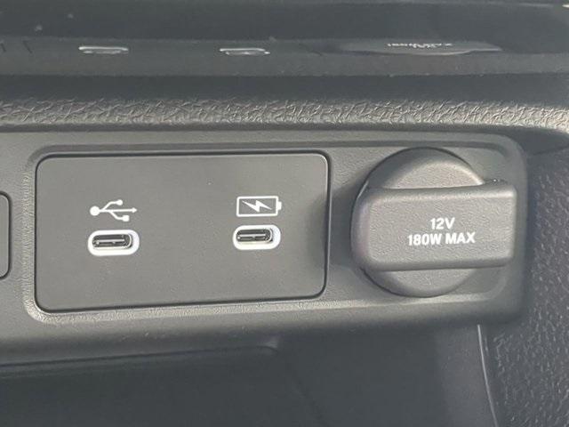 new 2025 Honda Civic Hybrid car, priced at $30,555