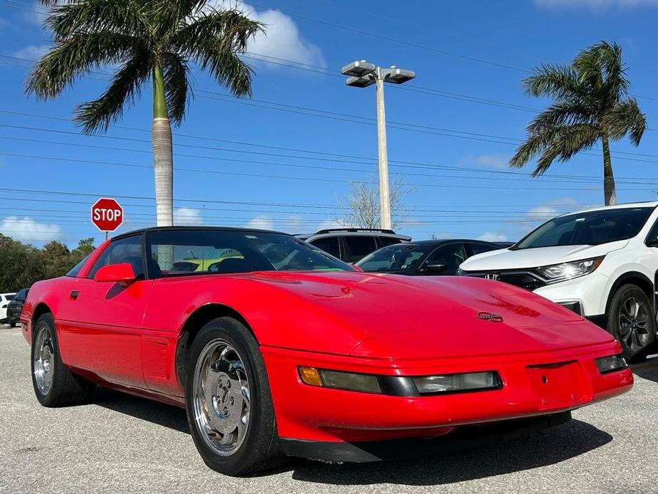 used 1995 Chevrolet Corvette car, priced at $17,888