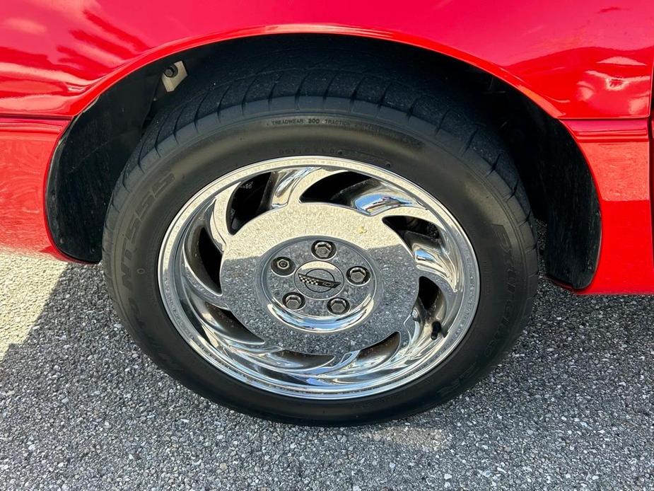 used 1995 Chevrolet Corvette car, priced at $17,888