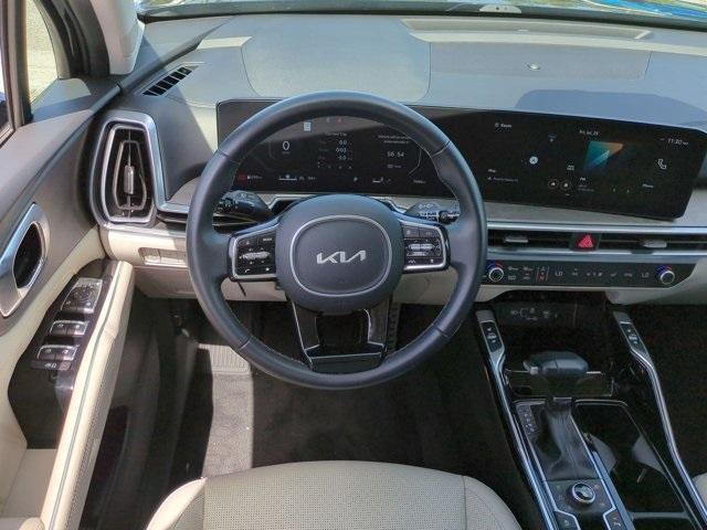 used 2025 Kia Sorento car, priced at $38,800