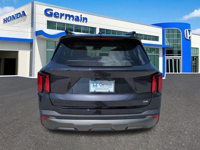 used 2025 Kia Sorento car, priced at $38,800