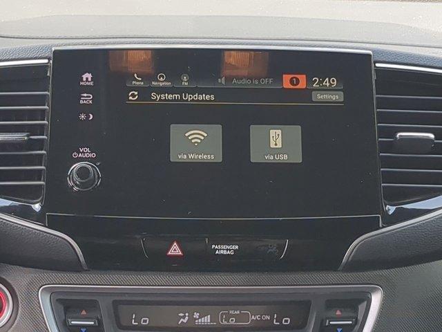 used 2022 Honda Pilot car, priced at $33,688