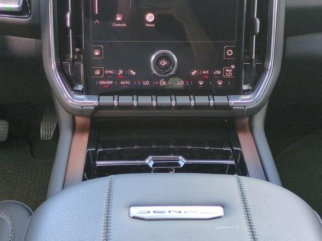 used 2025 GMC Yukon car, priced at $74,800