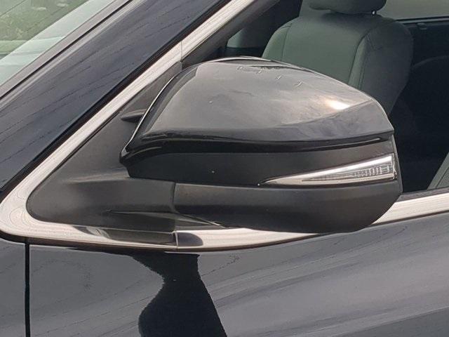 used 2019 Toyota Highlander car, priced at $25,488