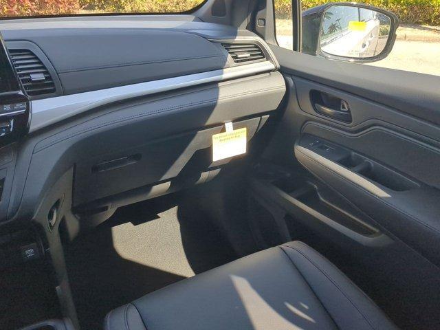 new 2026 Honda Odyssey car, priced at $45,845