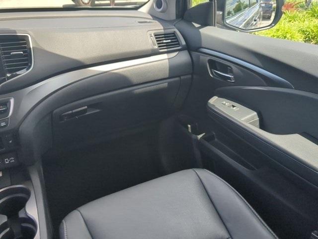 used 2022 Honda Pilot car, priced at $31,888
