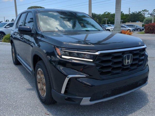 new 2024 Honda Pilot car, priced at $45,795