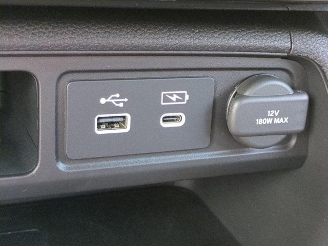 new 2025 Honda Pilot car, priced at $51,350