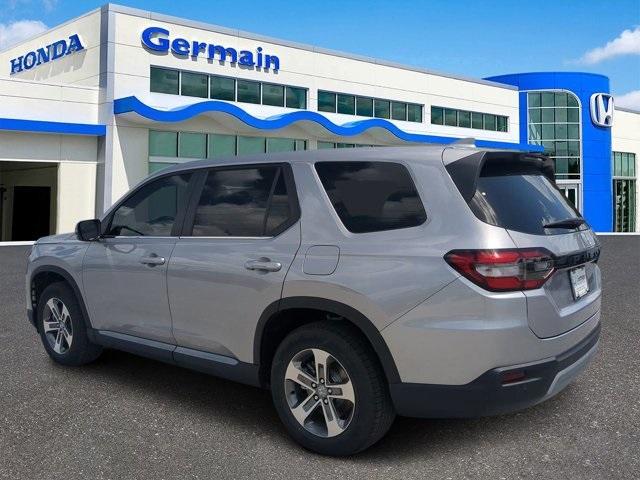 new 2025 Honda Pilot car, priced at $48,950
