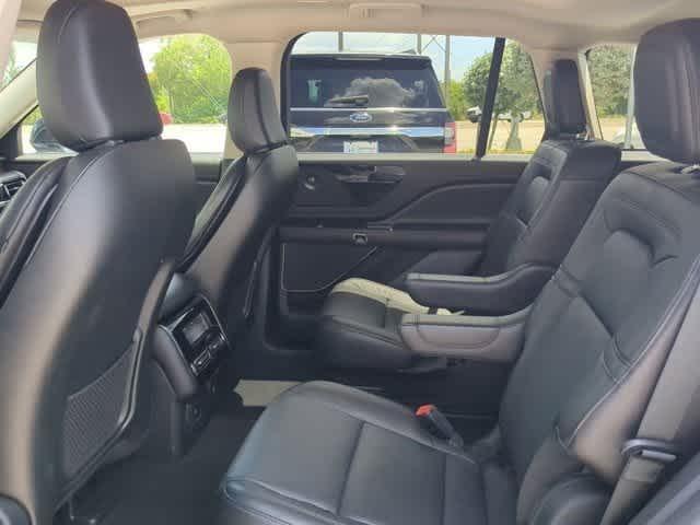used 2022 Lincoln Aviator car, priced at $49,302
