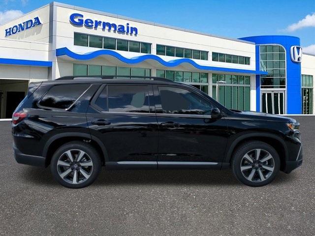 new 2025 Honda Pilot car, priced at $54,575