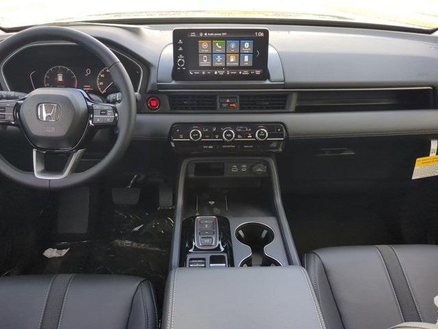 new 2025 Honda Pilot car, priced at $47,825