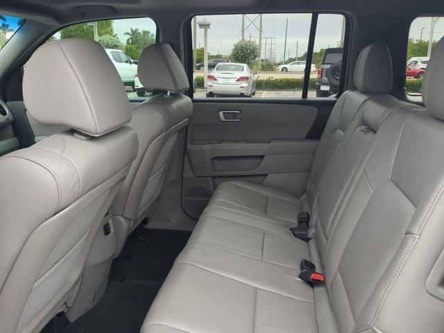 used 2013 Honda Pilot car, priced at $10,888