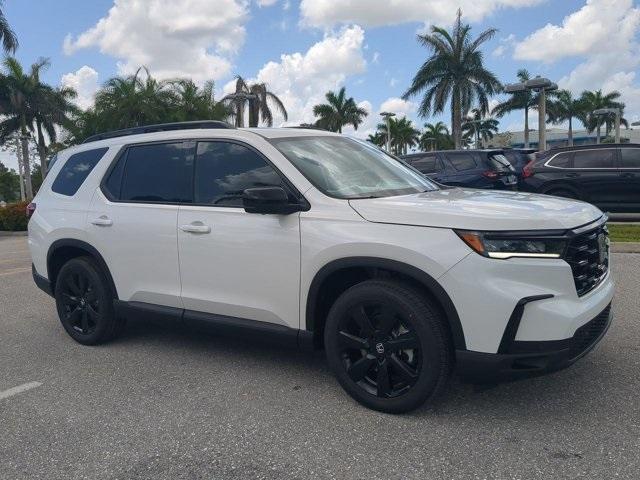 new 2025 Honda Pilot car, priced at $56,485