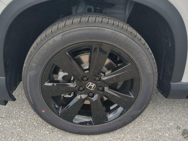 new 2025 Honda Pilot car, priced at $56,485
