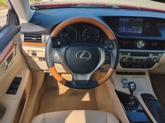 used 2013 Lexus ES 300h car, priced at $13,988