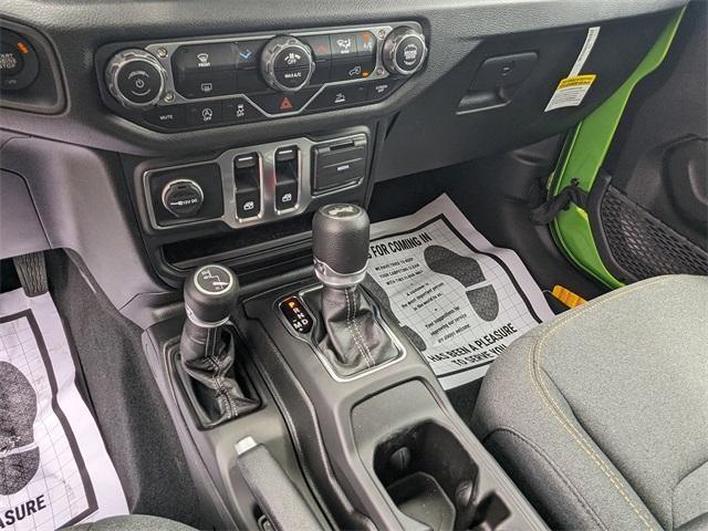 new 2025 Jeep Wrangler car, priced at $43,340