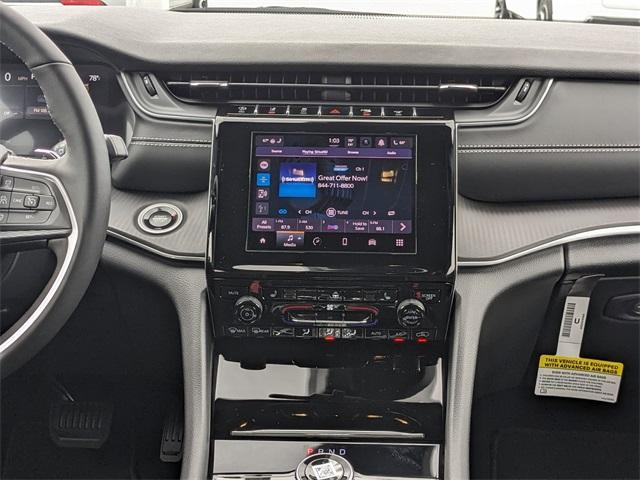 new 2025 Jeep Grand Cherokee car, priced at $42,170