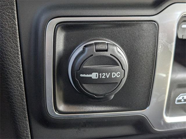 new 2025 Jeep Wrangler car, priced at $37,740