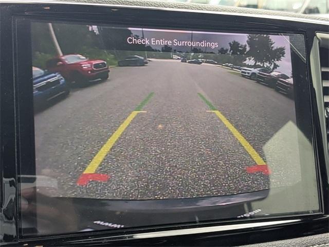 used 2022 Chrysler Pacifica car, priced at $25,000