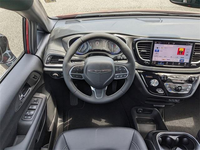 new 2025 Chrysler Pacifica car, priced at $46,220