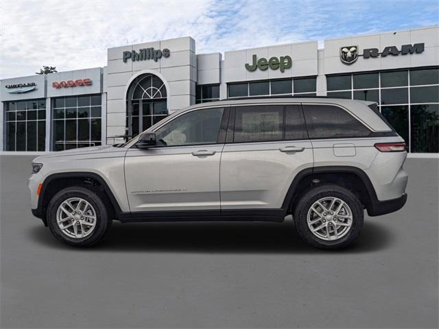 new 2024 Jeep Grand Cherokee car, priced at $42,498