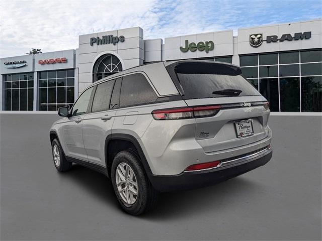 new 2024 Jeep Grand Cherokee car, priced at $42,498