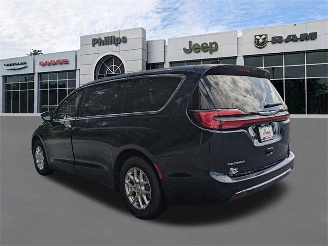 new 2025 Chrysler Pacifica car, priced at $46,220