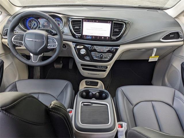 new 2024 Chrysler Pacifica car, priced at $44,800