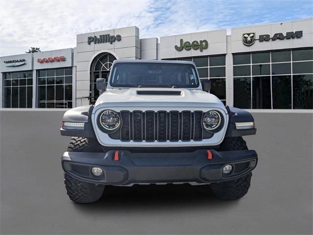 new 2024 Jeep Gladiator car, priced at $61,620