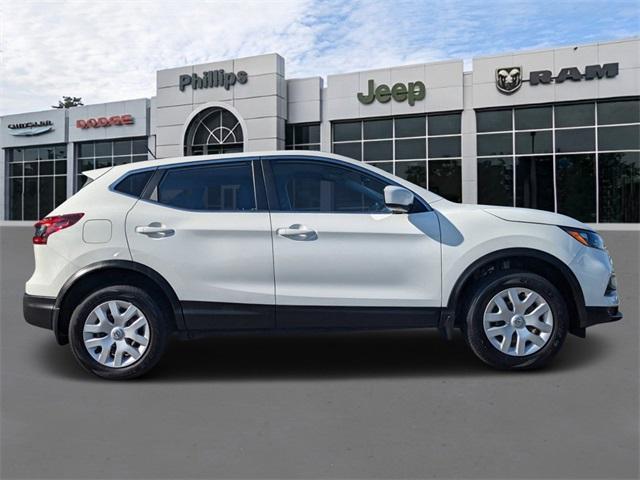 used 2020 Nissan Rogue Sport car, priced at $17,996